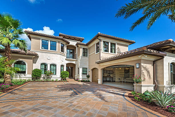 Best Driveway Paving Contractor  in Kearney Park, MS