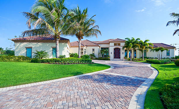 Best Local Driveway Pavers  in Kearney Park, MS